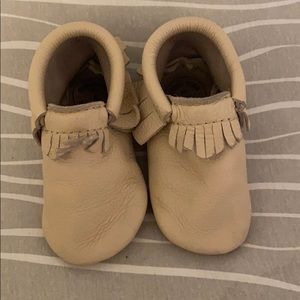 Cream and Sugar size 4 Freshly Picked Moccasin